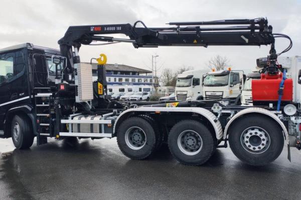 Location camion  grue en régie /Thiais /Val de marne 94 /91/ 93 .